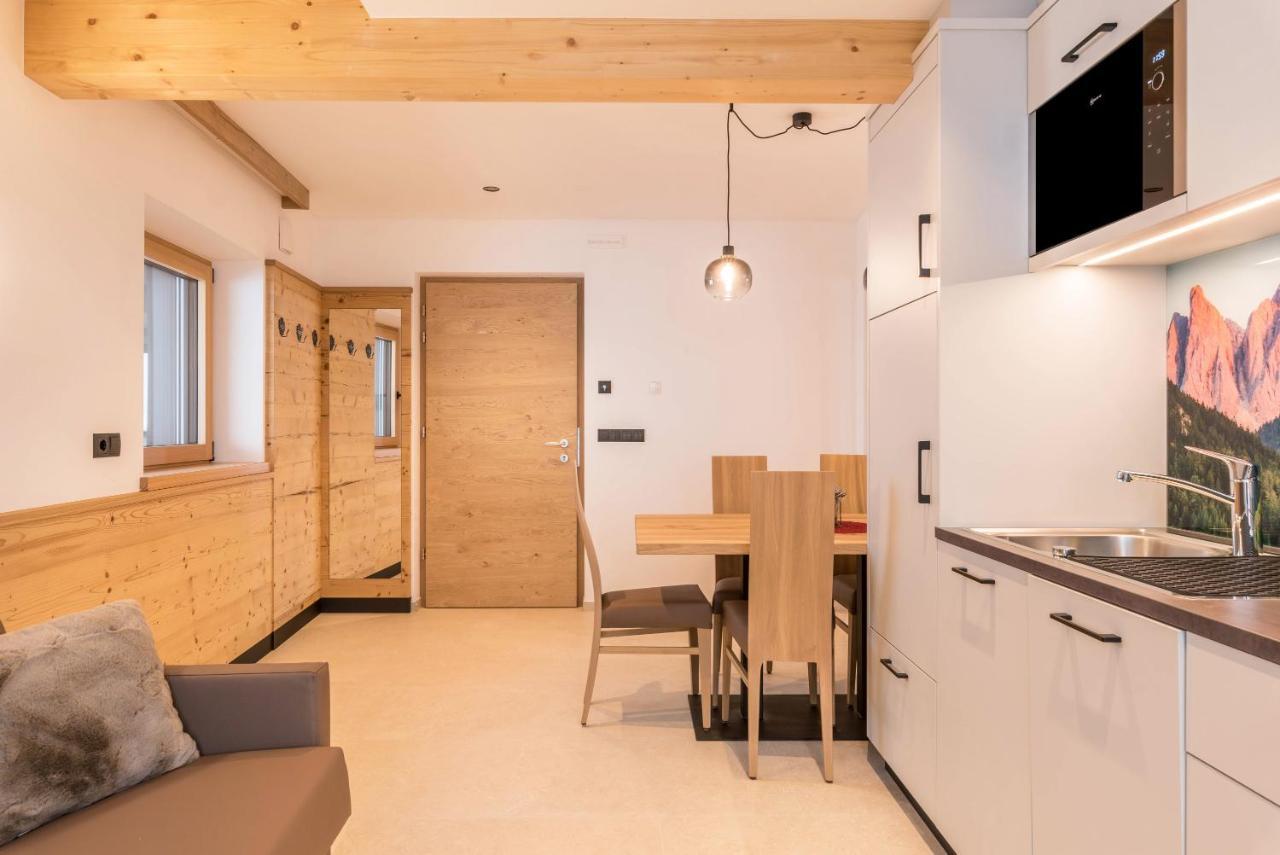 Planerhof Apartment Edelweiss Funes  Exteriör bild